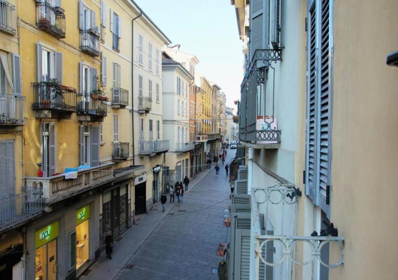 Casa Del Vicolo, Nel Cuore Della Pavia Storica المظهر الخارجي الصورة